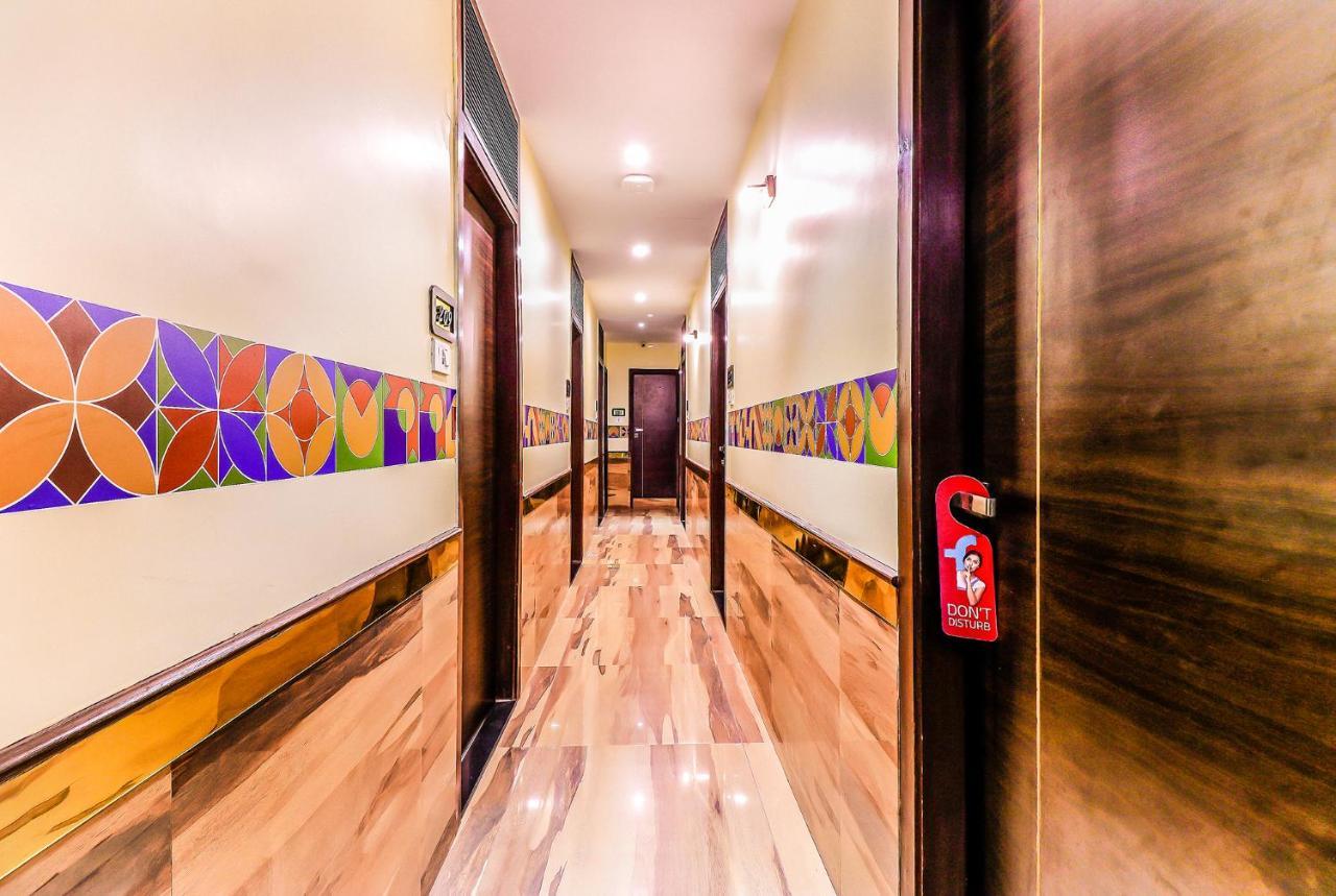 Fabexpress Adlon Andheri East Мумбаи Экстерьер фото