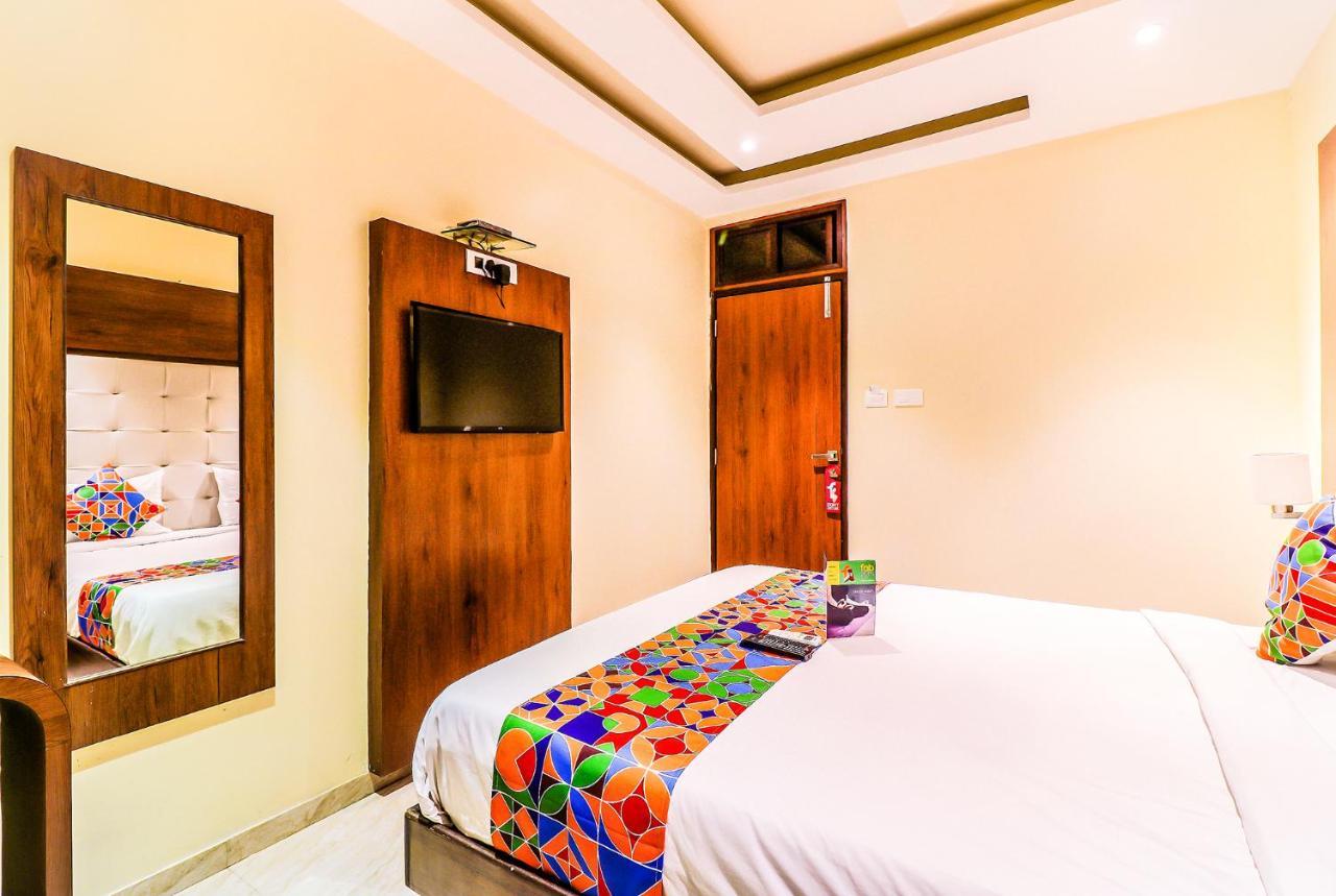 Fabexpress Adlon Andheri East Мумбаи Экстерьер фото